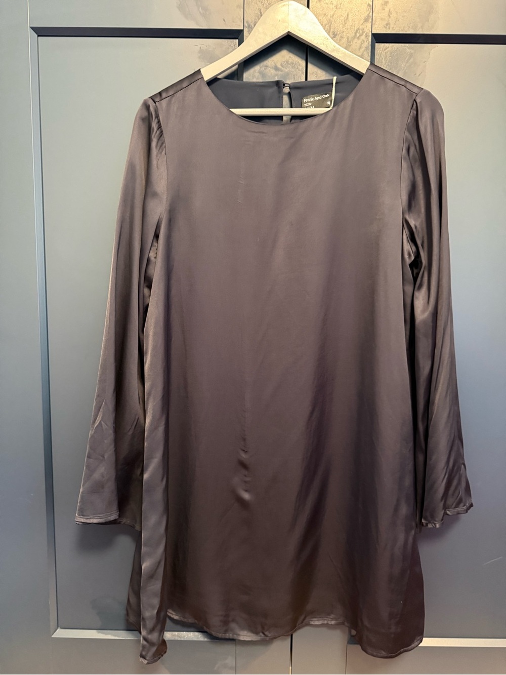 Womens Long Sleeve Satin Shift Dress - Black